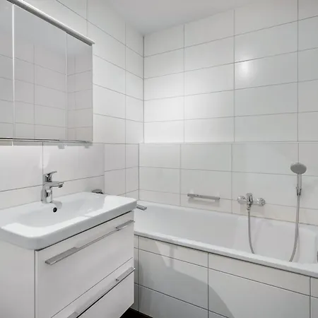 Appartement Exquis 2br Luxus Rolf Benz I Parken I Netflix I Stadtmitte I Familienfreundlich I Mercedes-benz *