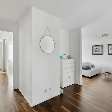 Appartement Exquis 2br Luxus Rolf Benz I Parken I Netflix I Stadtmitte I Familienfreundlich I Mercedes-benz Böblingen